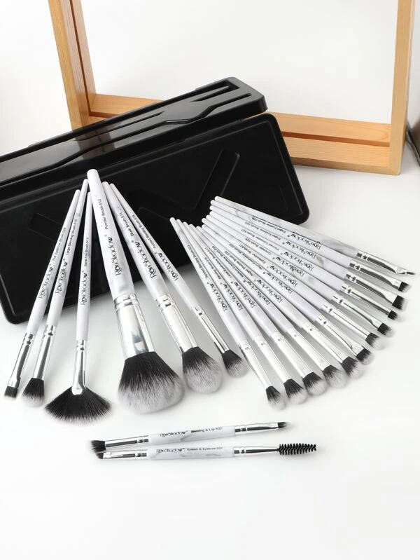 เซ็ต แปรงแต่งหน้า 20 ชิ้น e-17