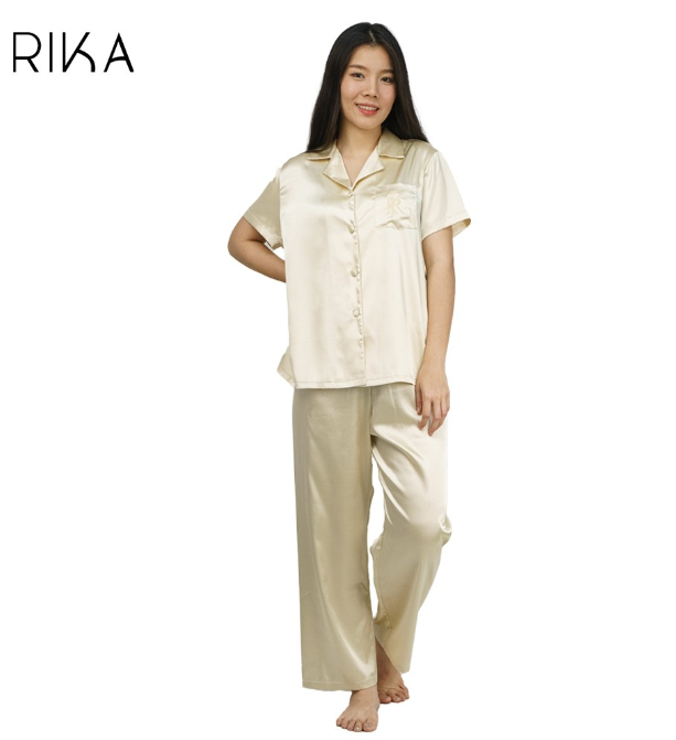 Ri22>RIKA ชุดนอนปาจามา SATIN ผ้าซาติน เนื้อนุ่ม (เสื้อ+กางเกงขายาว) ดีไซน์สวย ใส่สวย ดูสาวไม่แก่ FV3029 ให้สัมผัสที่เย็นสบาย