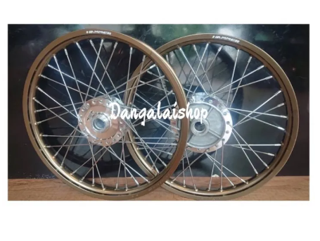 FU25-ชุดล้อสีชาขอบเรียบ 1.40x2 ดุมกระจก ใส่ W110i,W125i ปลาวาฬ