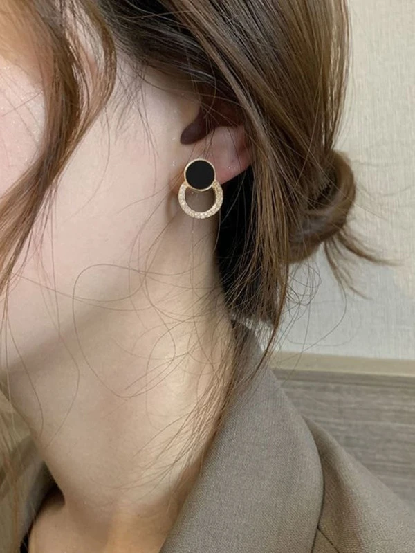 ต่างหูกลมประดับ Rhinestone  e-22