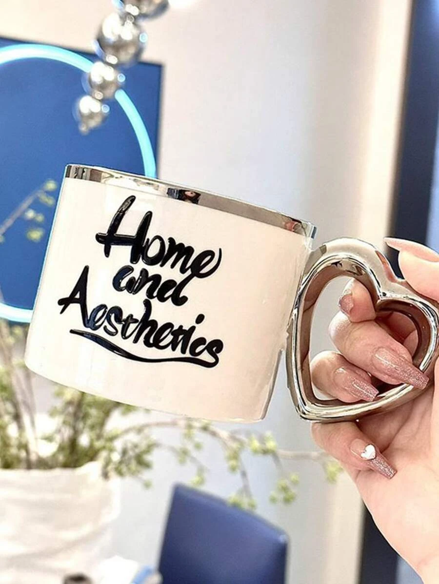 แก้วมัค 1 ชิ้น ลายคราม แก้วมัค ลายตัวอักษร หูจับลายหัวใจ ออฟฟิส  oo-141