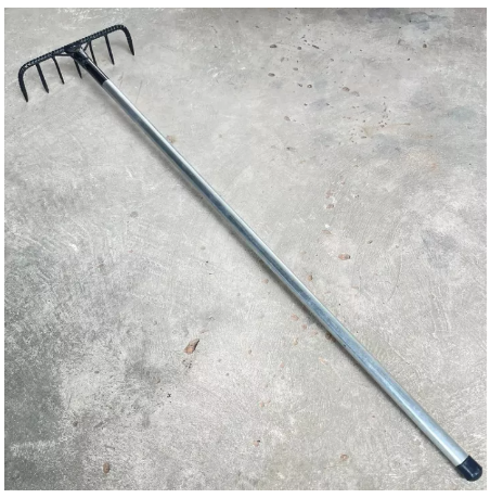 D02-คราด 7ฟัน พร้อมด้ามเหล็ก คราดด้ามเหล็ก ด้ามยาว129ซม. (DVTIFYNIBUVYDXCG60786860767860)