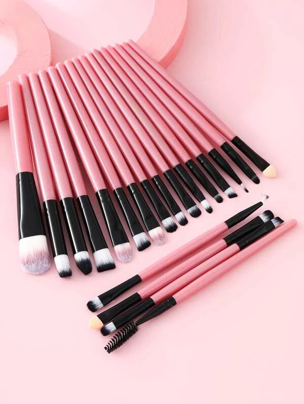 เซ็ตแปรงแต่งหน้า บล็อคสี 20 ชิ้น e-88