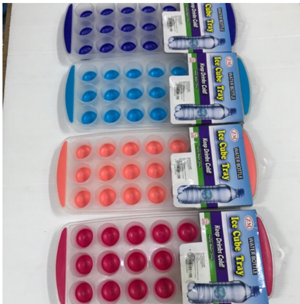 MW110-ถาดทำน้ำแข็ง ใส่ตู้เย็น ฐานเป็นซิลิโคน คละสี ราคา ต่อ ชิ้น