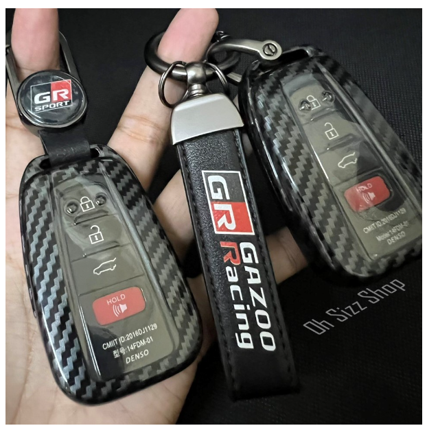 K07-เคสรีโมทรถลายเคฟล่า Toyota Cross CHR GR Sport 2022 (Kevlar ABS key case) พร้อมแผ่น TPU ใสปิดปุ่มกันรอยเข้ารูป Toyota Cr