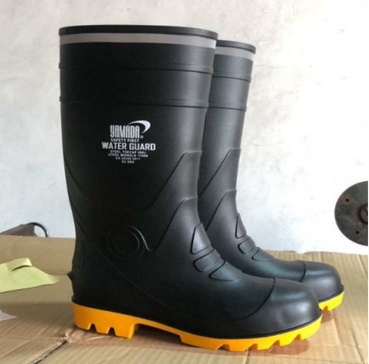 MAN36-รองเท้าบู๊ทยางหัวเหล็ก รุ่น Water Guard