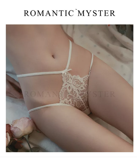 PAN85 กางเกงในลูกไม้ฉลุลายเซ็กซี่ไขว้กันจำกัดกางเกงในทรงสามเหลี่ยมผ้าตาข่ายระบายอากาศยั่วยวนเอวต่ำเป้าผ้าฝ้ายแท้สำหรับผู้หญิง INS