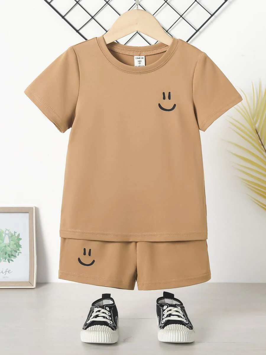 เด็กผู้ชาย เสื้อยืด ภาพ การ์ตูน & กางเกงขาสั้น b-54