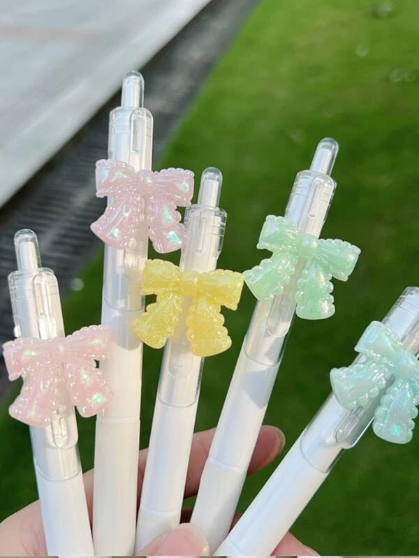 ปากกาลูกลื่น ออกแบบ โบว์ สุ่ม 2 ชิ้น s-66